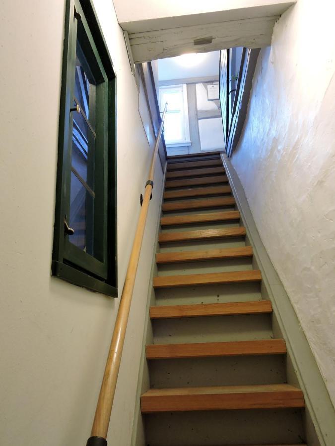 Apartament Turmstueble Im Torhaus Von 1545 Burgbernheim Zewnętrze zdjęcie